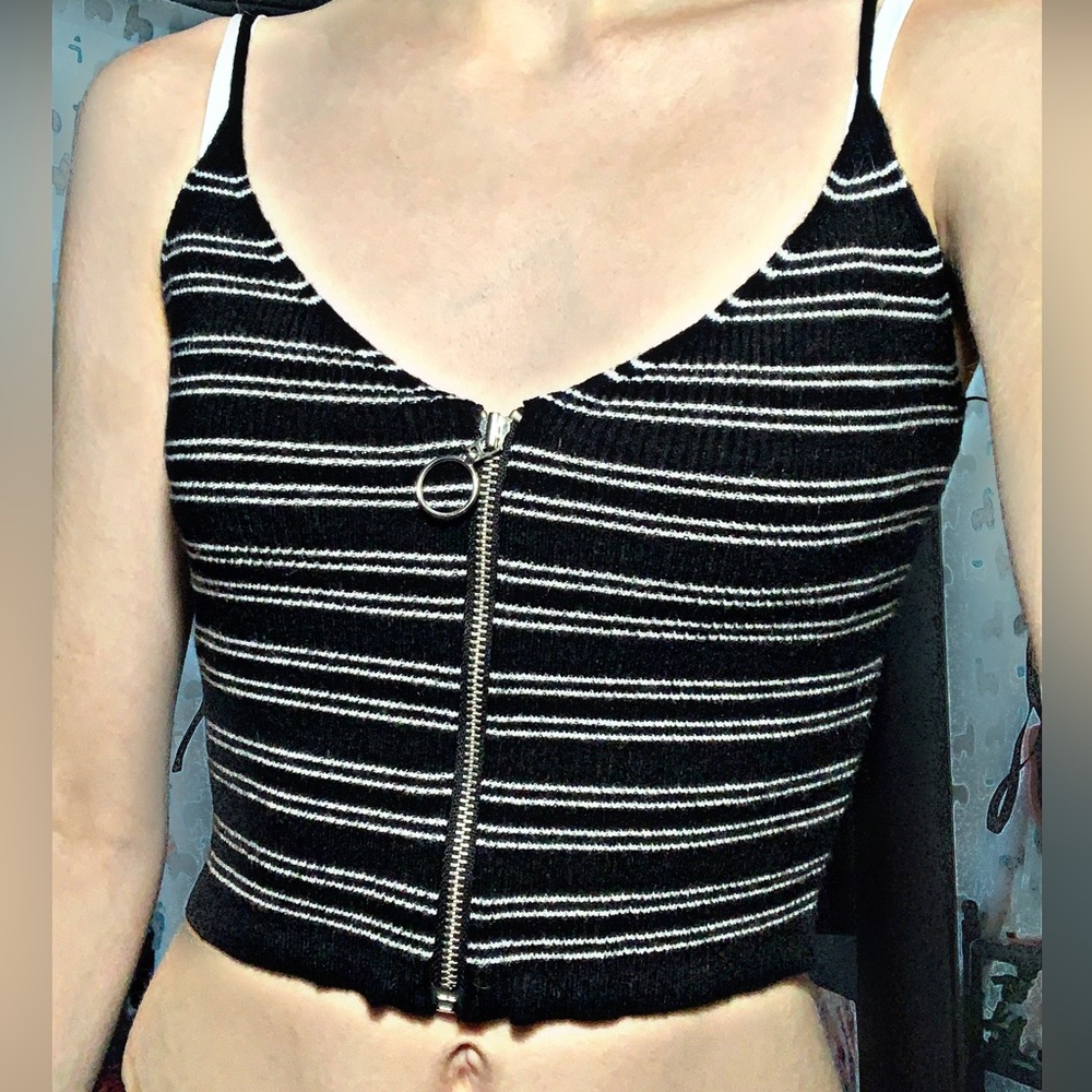 Kendall and Kylie crop top